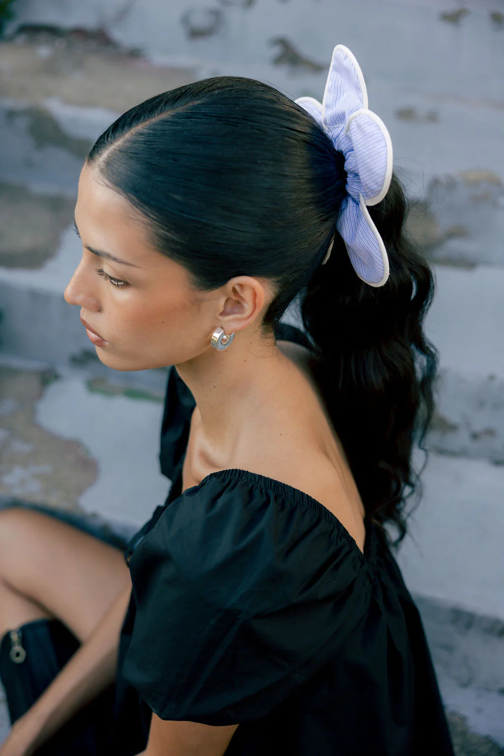 Daisy Scrunchie - Ready To Ship