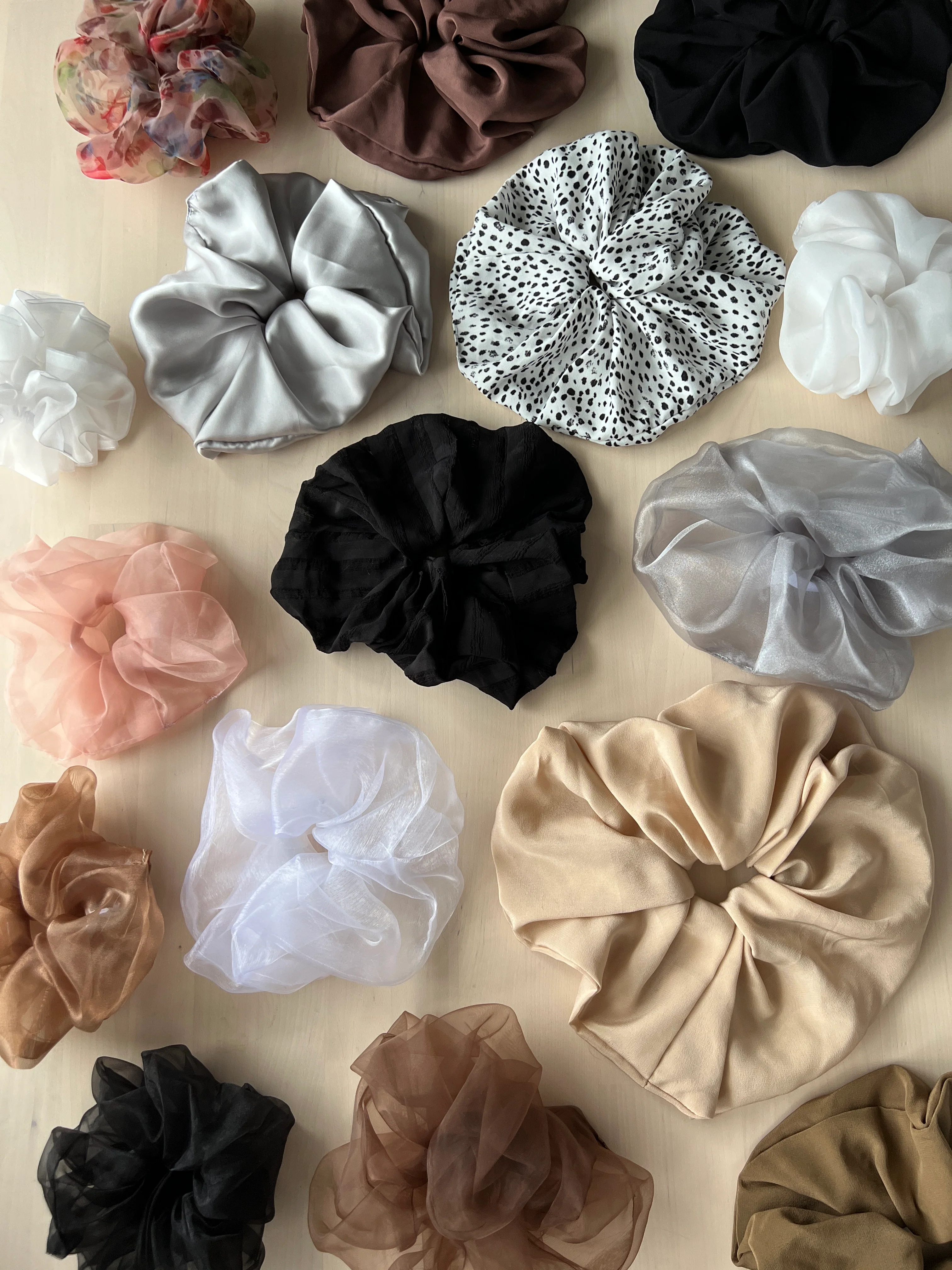 Mystery Oversized Scrunchie - Image 3