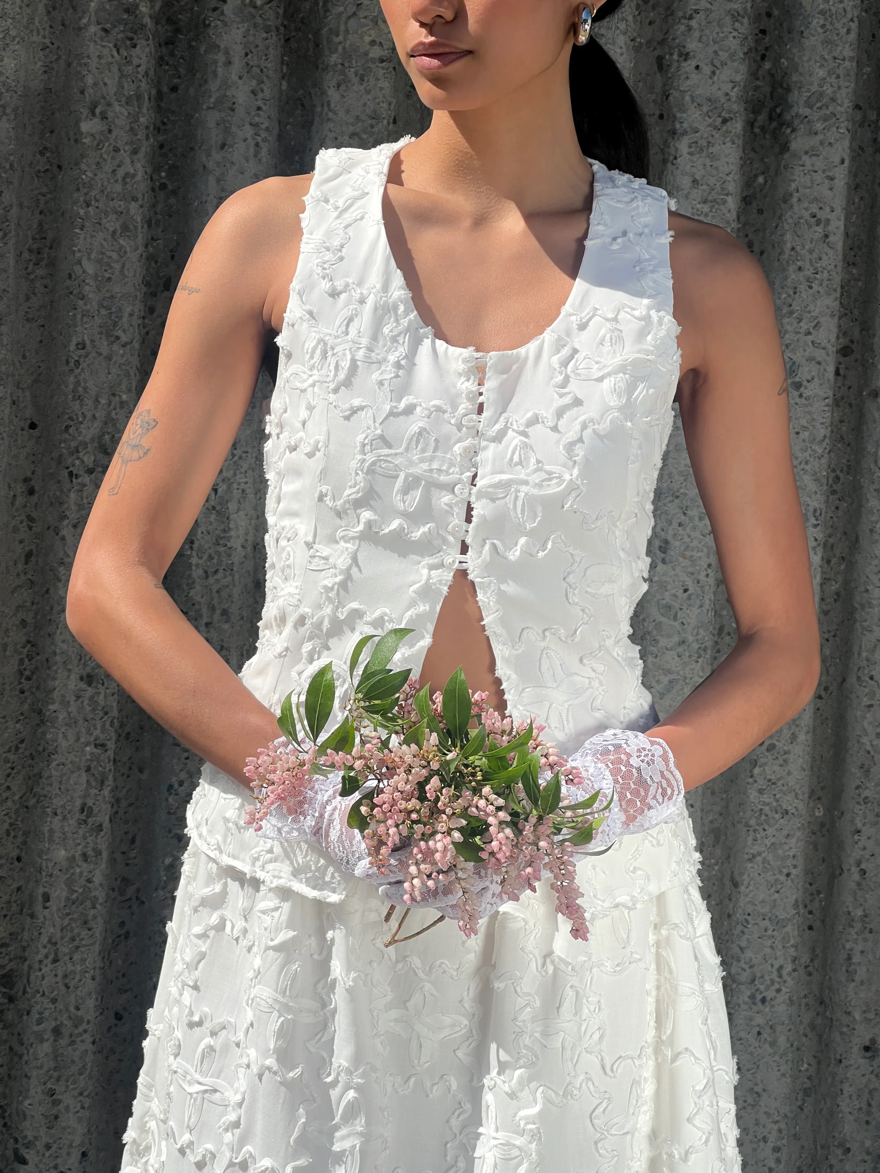 Oasis Vest - Image 4