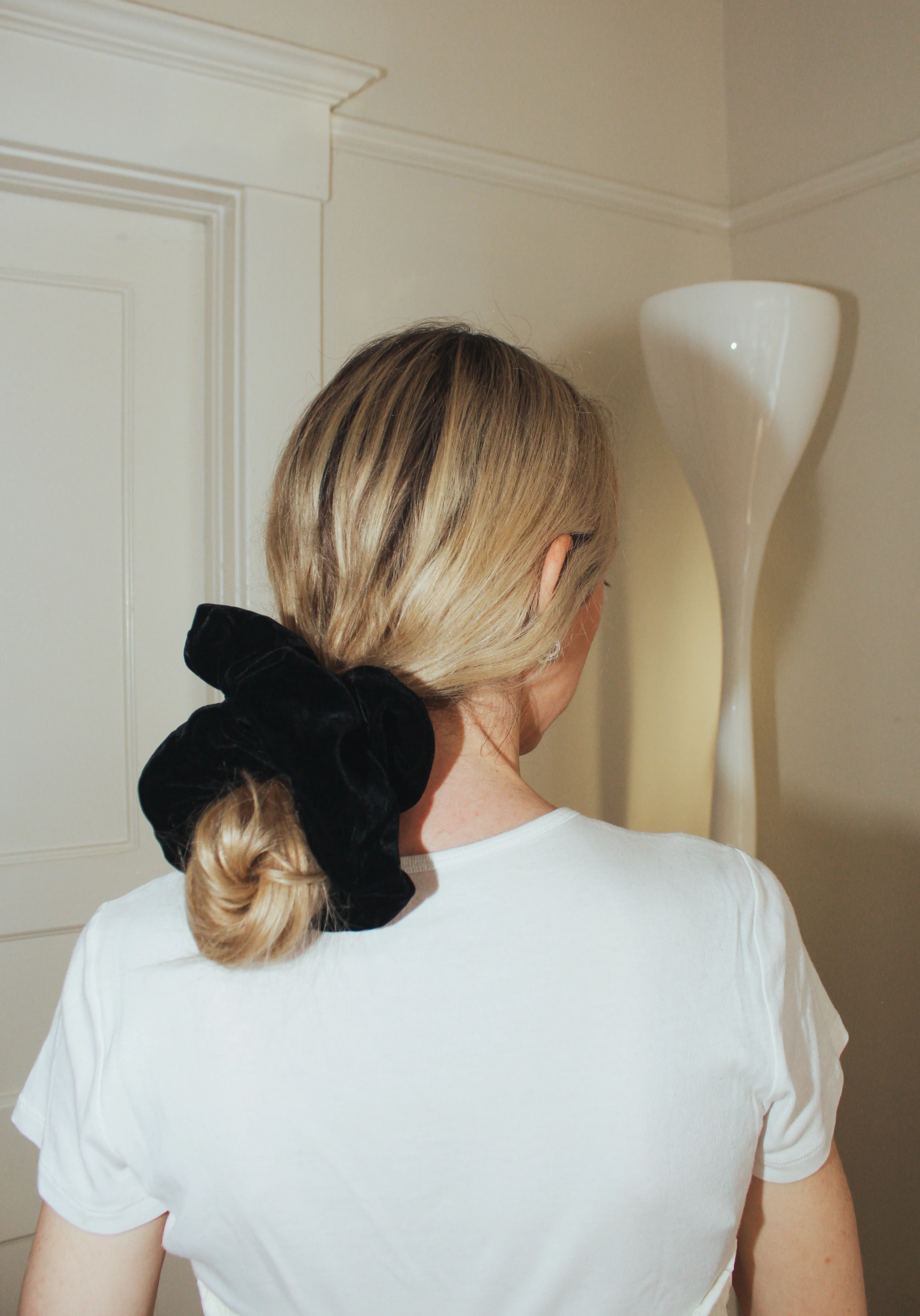 Oversized Velvet Scrunchie - Image 4