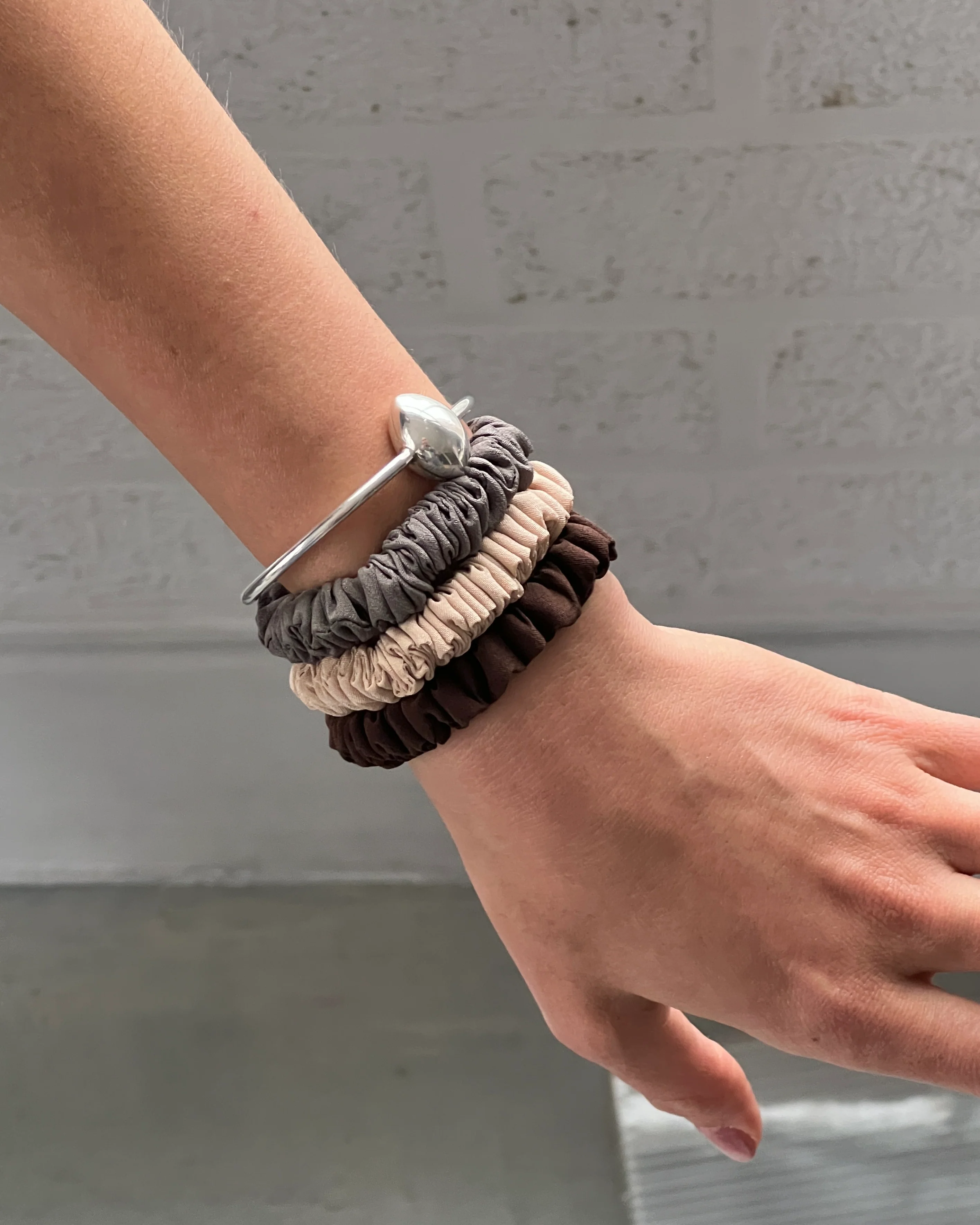 Super Sport Scrunchie - 3 Pack - Image 3